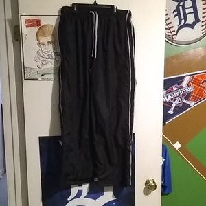 Starter wind pants size medium